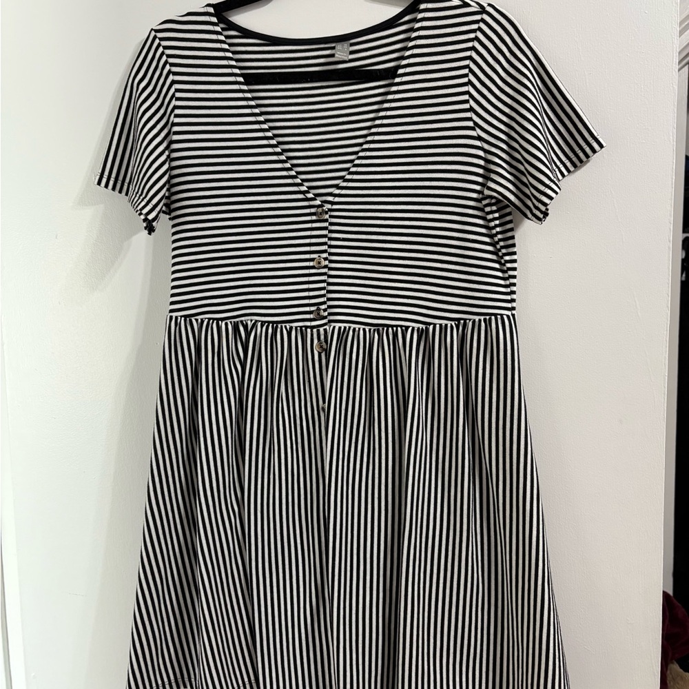 H&M Black and White Striped Dress